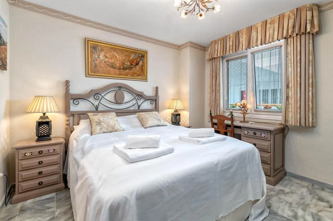 Castillo Fuengirola Apartment